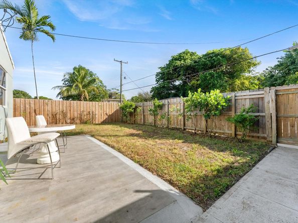 1928 Adams St, Hollywood FL 33020