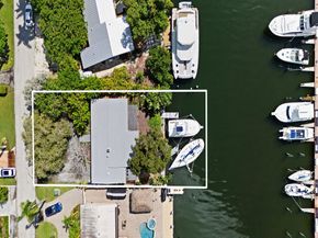 1718 SE 14th St, Fort Lauderdale FL 33316