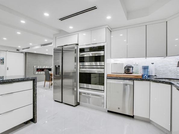 501 SW 11th Place 317, Boca Raton FL 33432