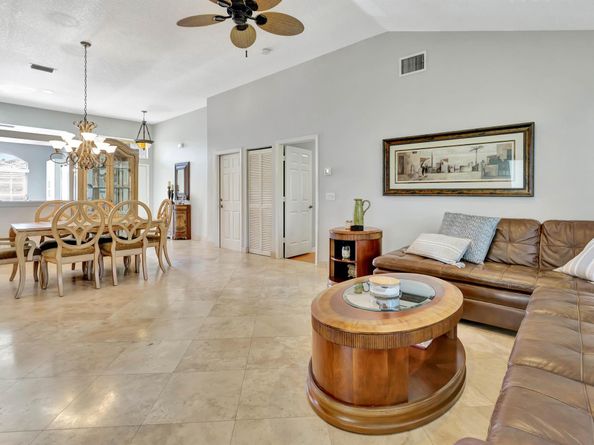 7036 Galleon Cove, Riviera Beach FL 33418