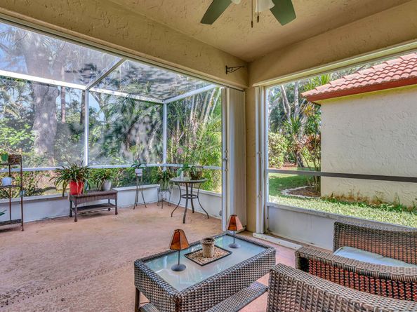 7036 Galleon Cove, Riviera Beach FL 33418