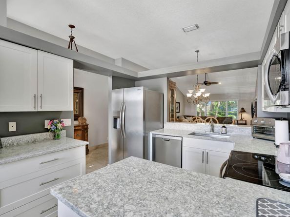 7036 Galleon Cove, Riviera Beach FL 33418