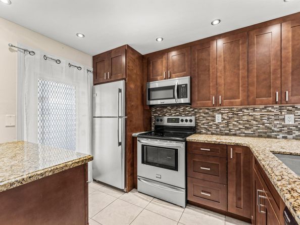 400 NE 20th Street D101, Boca Raton FL 33431