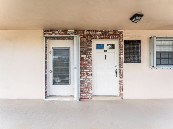400 NE 20th Street D101, Boca Raton FL 33431