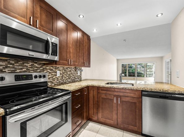 400 NE 20th Street D101, Boca Raton FL 33431