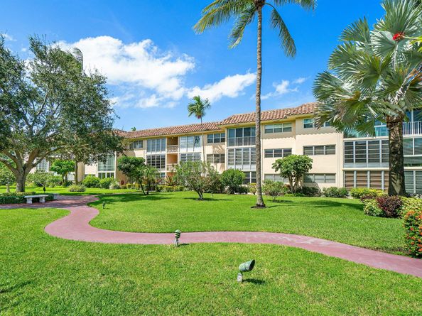 400 NE 20th Street D101, Boca Raton FL 33431