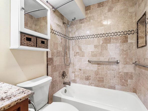 447 Burgundy J, Delray Beach FL 33484