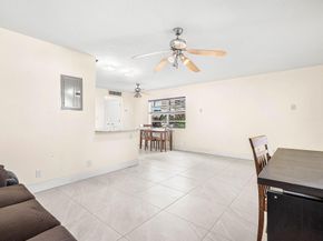 447 Burgundy J, Delray Beach FL 33484