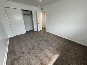 810 Lake Shore Drive 37, Lake Park FL 33403