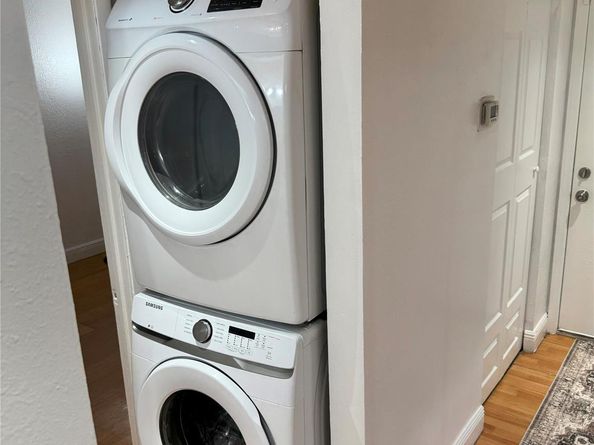 851 NE 209th Ter 202, Miami FL 33179