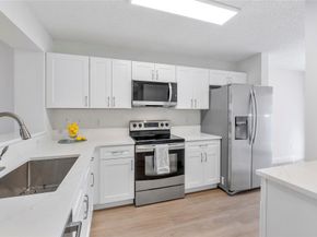 7763 Southampton Ter 102, Tamarac FL 33321