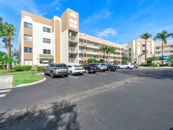 7763 Southampton Ter 102, Tamarac FL 33321