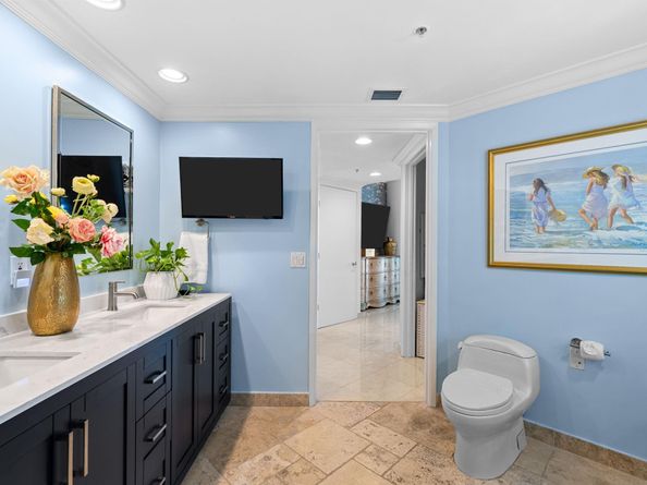 333 Las Olas Way 2308, Fort Lauderdale FL 33301