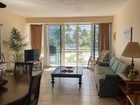 1920 S Ocean Dr 304, Fort Lauderdale FL 33316