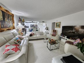 2500 Parkview Dr 403, Hallandale Beach FL 33009