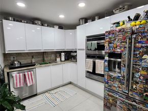 2500 Parkview Dr 403, Hallandale Beach FL 33009