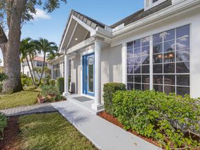 207 Woodsmuir Court, Palm Beach Gardens FL 33418