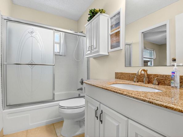 2088 SW 14th Avenue, Boynton Beach FL 33426