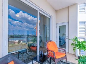 1301 NE Miami Gardens Dr 1721W, Miami FL 33179