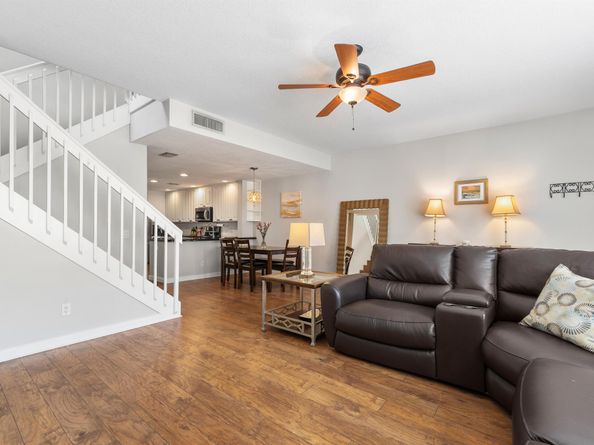 4050 Parkside Drive, Jupiter FL 33458