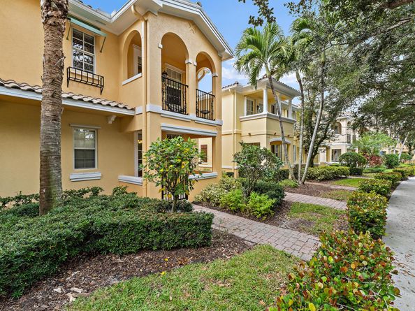 4050 Parkside Drive, Jupiter FL 33458