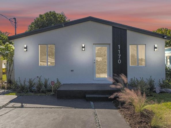 1170 NW 59th St, Miami FL 33127