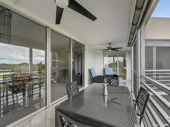 3980 Oaks Clubhouse Dr 505, Pompano Beach FL 33069