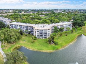 3980 Oaks Clubhouse Dr 505, Pompano Beach FL 33069