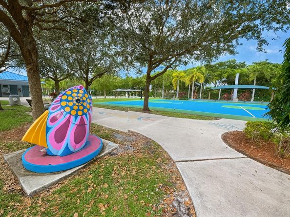 3980 Oaks Clubhouse Dr 505, Pompano Beach FL 33069