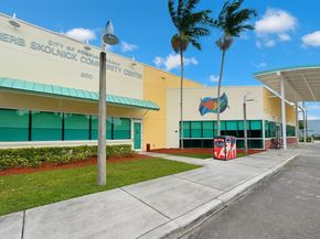 3980 Oaks Clubhouse Dr 505, Pompano Beach FL 33069