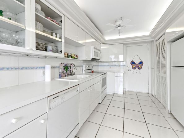 2600 S Ocean Boulevard 3E, Boca Raton FL 33432