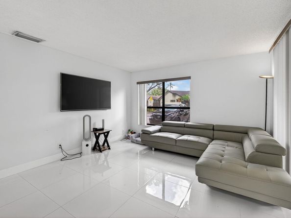 2515 Carambola Circle N 1810, Coconut Creek FL 33066