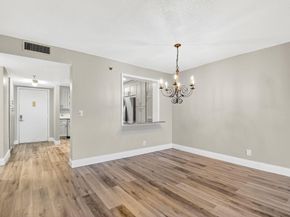 7770 Tahiti Lane 105, Lake Worth FL 33467