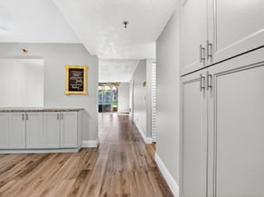 7770 Tahiti Lane 105, Lake Worth FL 33467