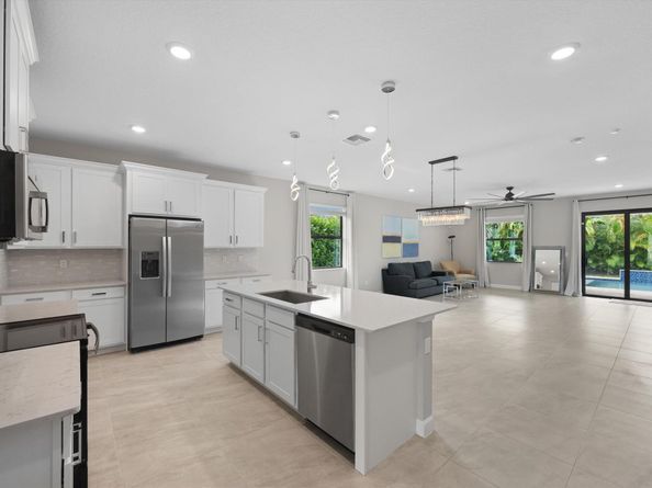 3173 Streng Lane, Royal Palm Beach FL 33411