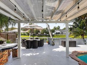 11620 S Budd Drive, Cooper City FL 33026