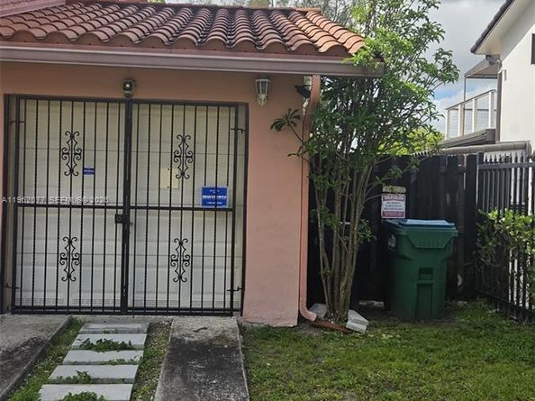 12516 SW 9th Terrace 2, Miami FL 33184
