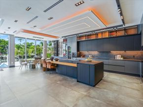 1528 SE 11th Street, Fort Lauderdale FL 33316