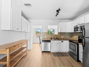 41 NE 46th Street, Oakland Park FL 33334