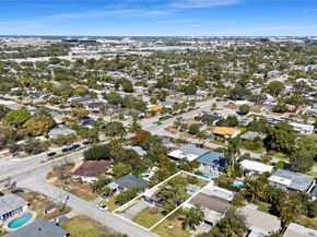 41 NE 46th Street, Oakland Park FL 33334
