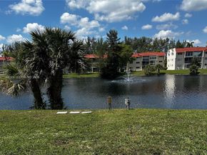 2701 E Sunrise Lakes Drive 209, Sunrise FL 33322
