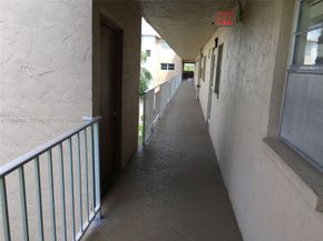 300 NE 26th Avenue 314, Boynton Beach FL 33435