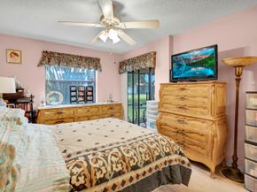 3 Vía De Casas Sur 102, Boynton Beach FL 33426