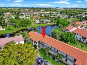 3 Vía De Casas Sur 102, Boynton Beach FL 33426