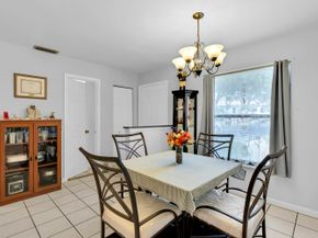3 Vía De Casas Sur 102, Boynton Beach FL 33426
