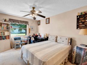 3 Vía De Casas Sur 102, Boynton Beach FL 33426