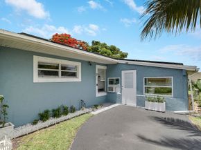 9277 Bloomfield Drive, Palm Beach Gardens FL 33410