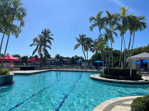 21050 Point Place 702, Aventura FL 33180