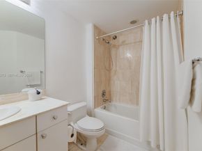 21050 Point Place 702, Aventura FL 33180