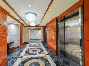 21050 Point Place 702, Aventura FL 33180